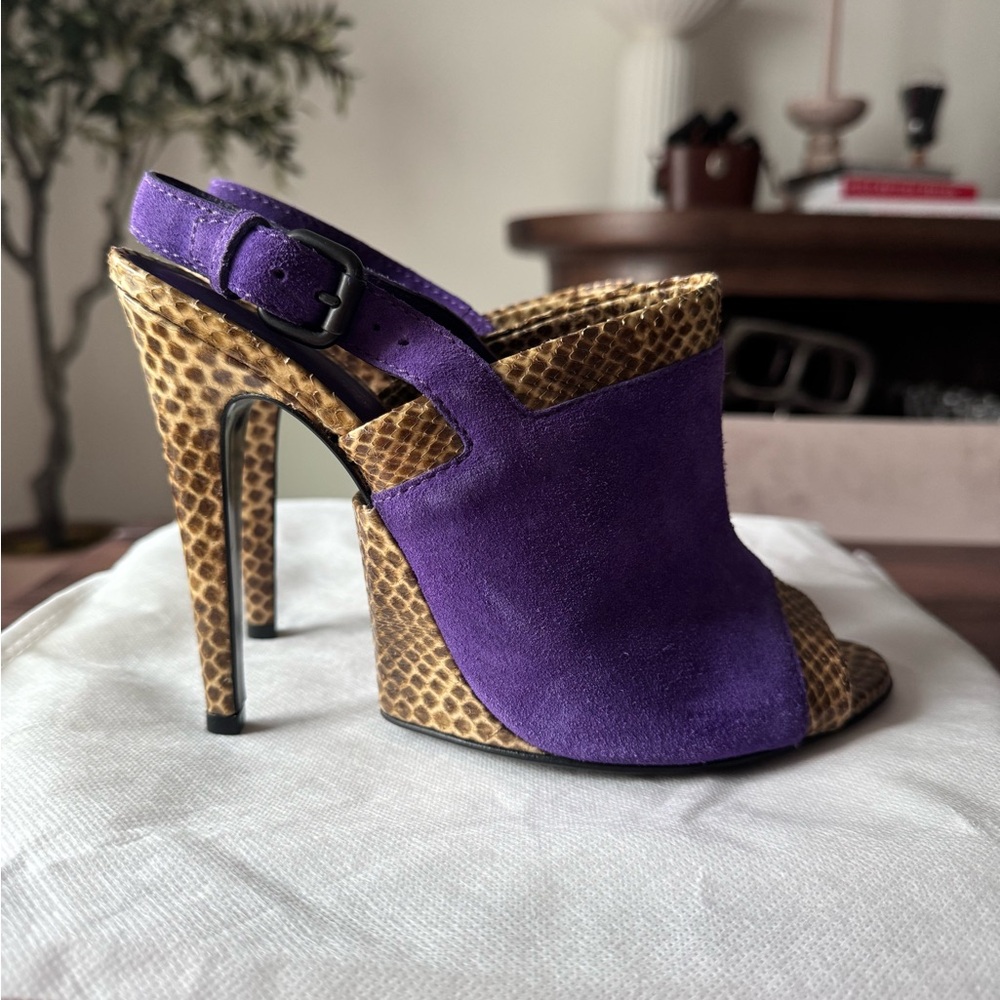 Bottega Veneta Suede Python Sandals - image 5